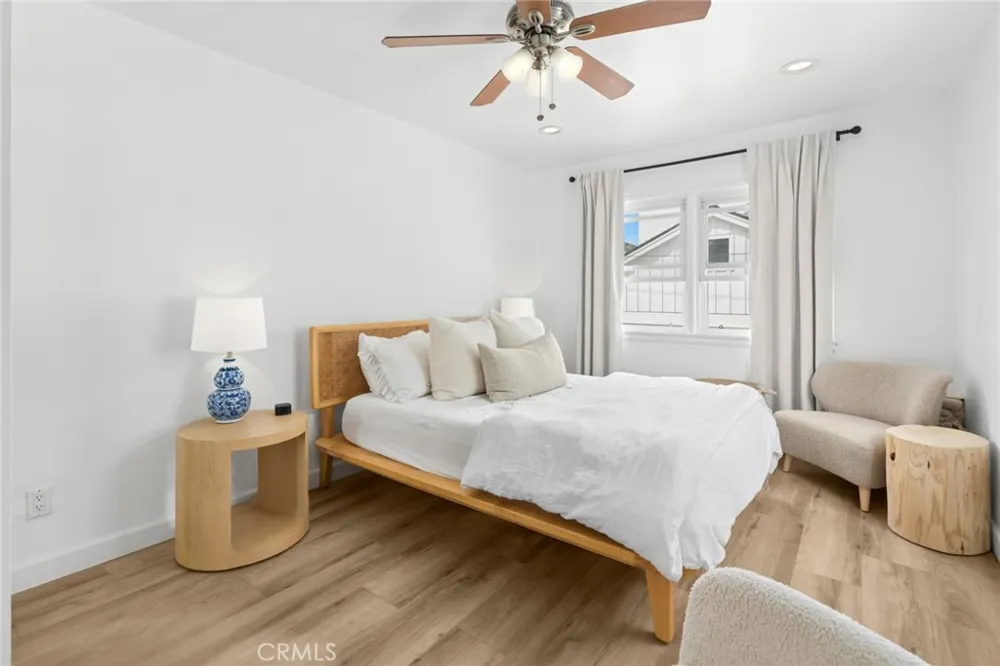 121 Marine Avenue Newport Beach, CA 92662
