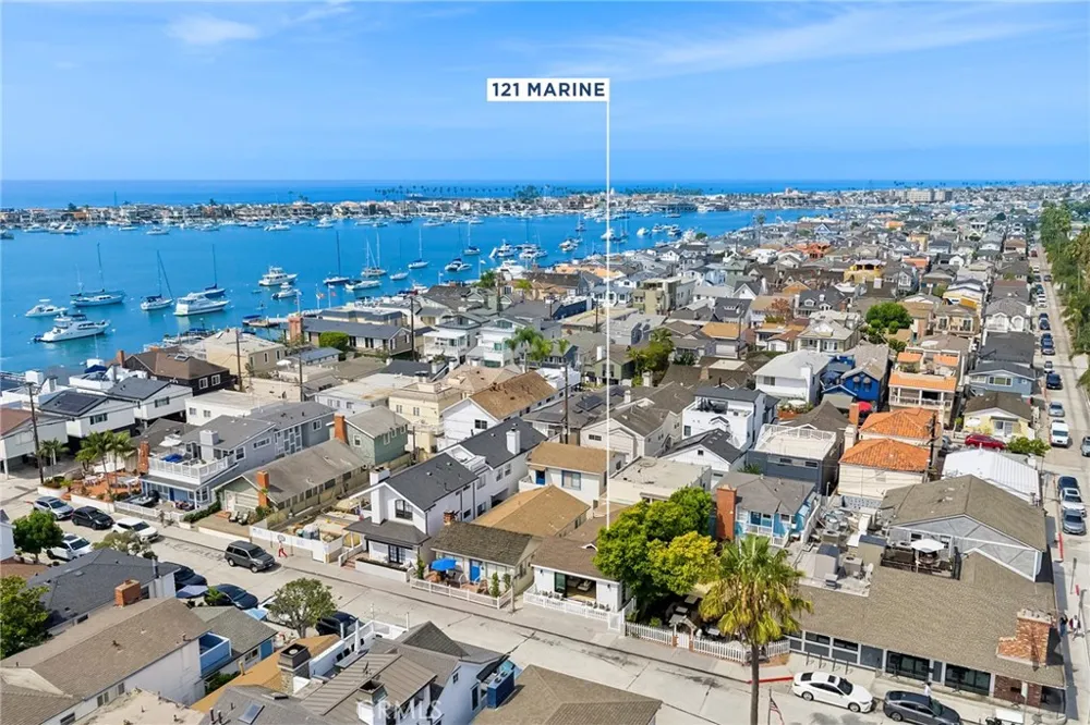 121 Marine Avenue Newport Beach, CA 92662