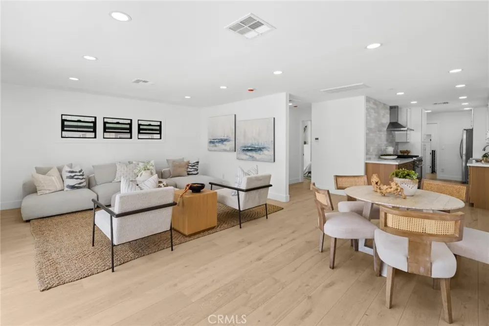 121 Marine Avenue Newport Beach, CA 92662