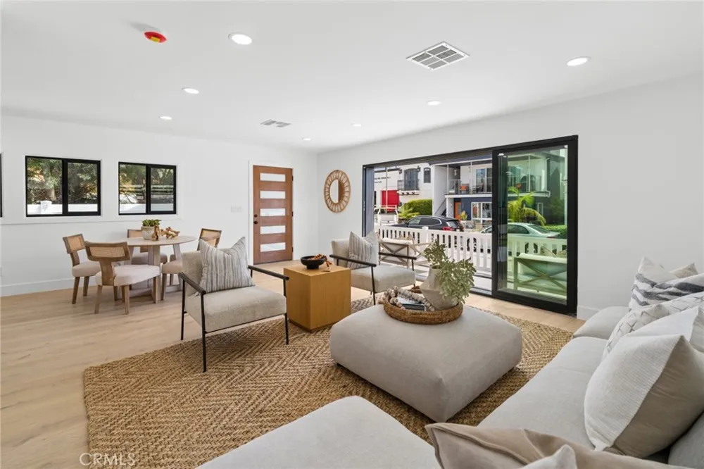 121 Marine Avenue Newport Beach, CA 92662