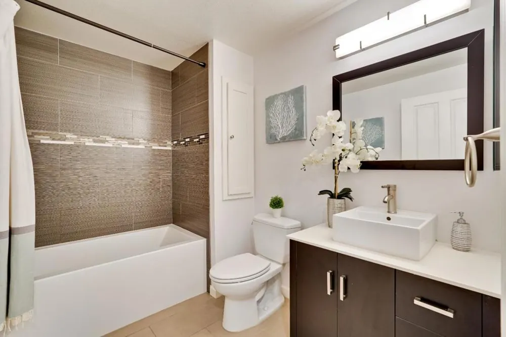 1982 W Bayshore Road #224 East Palo Alto, CA 94303