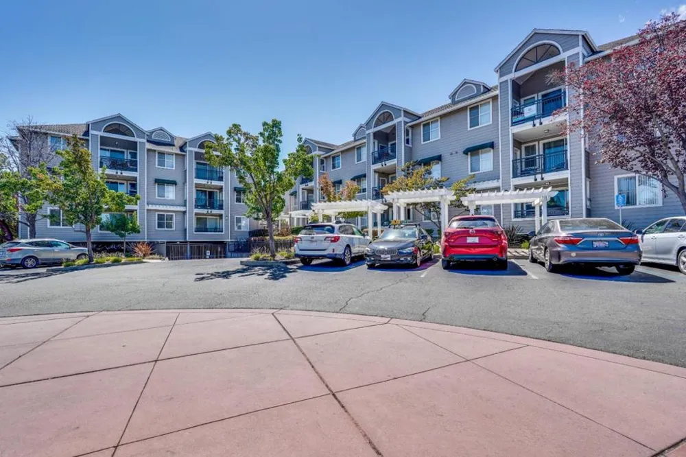 1982 W Bayshore Road #224 East Palo Alto, CA 94303