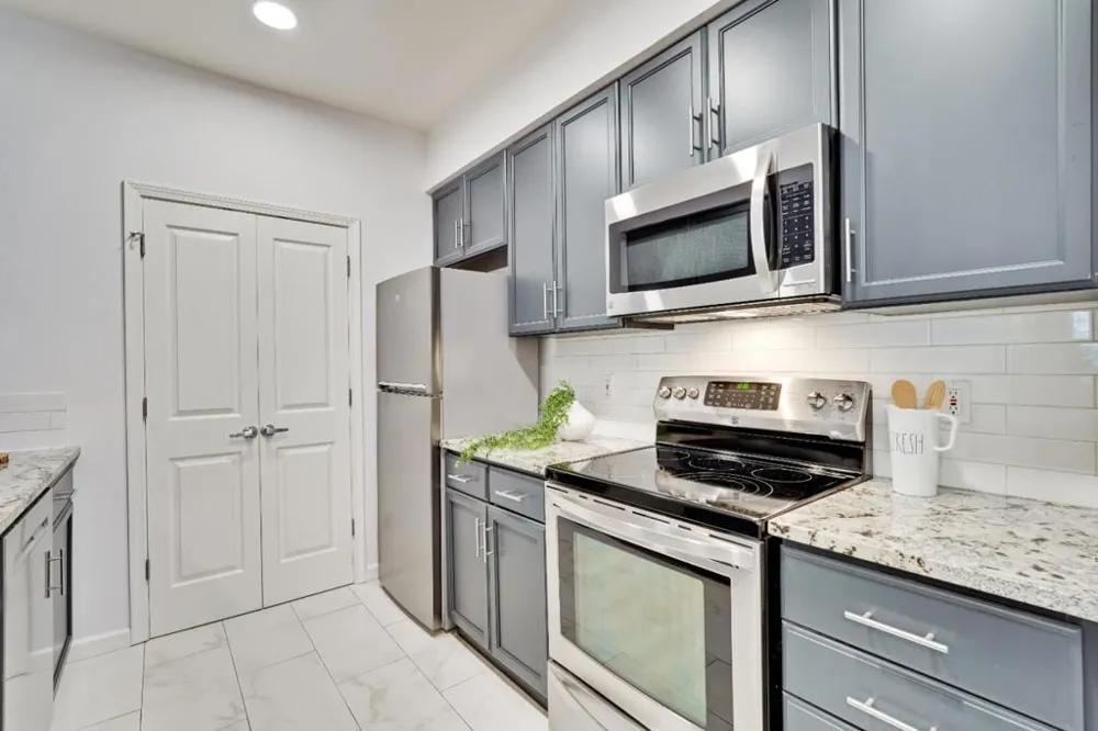 1982 W Bayshore Road #224 East Palo Alto, CA 94303