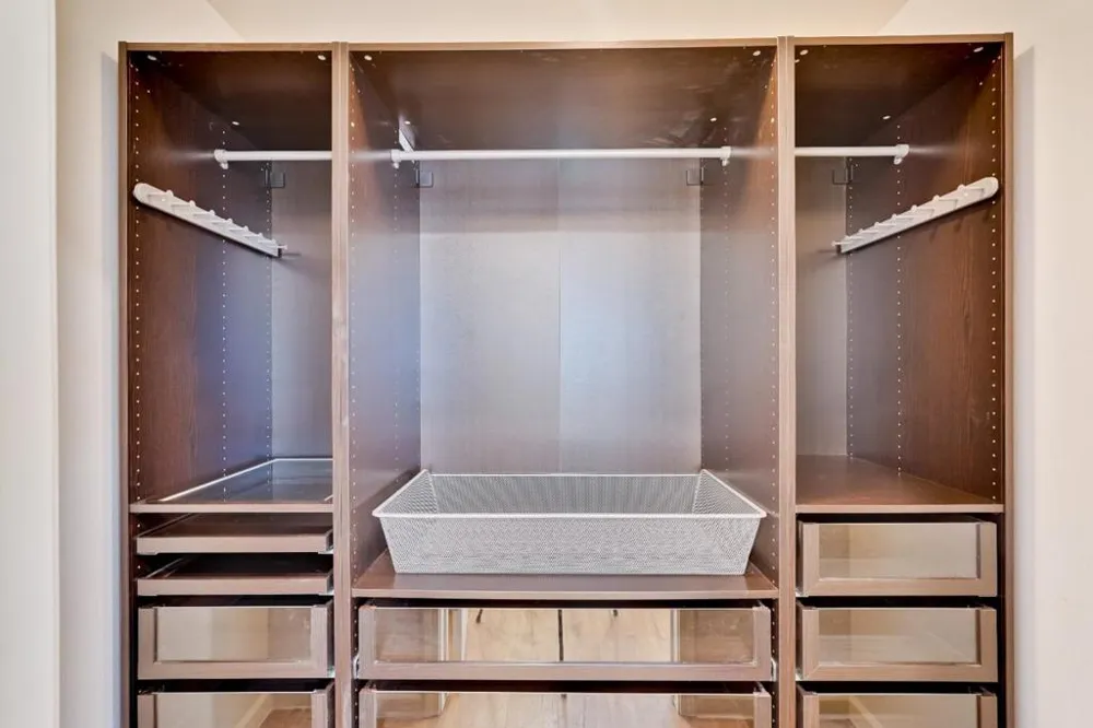 1982 W Bayshore Road #224 East Palo Alto, CA 94303