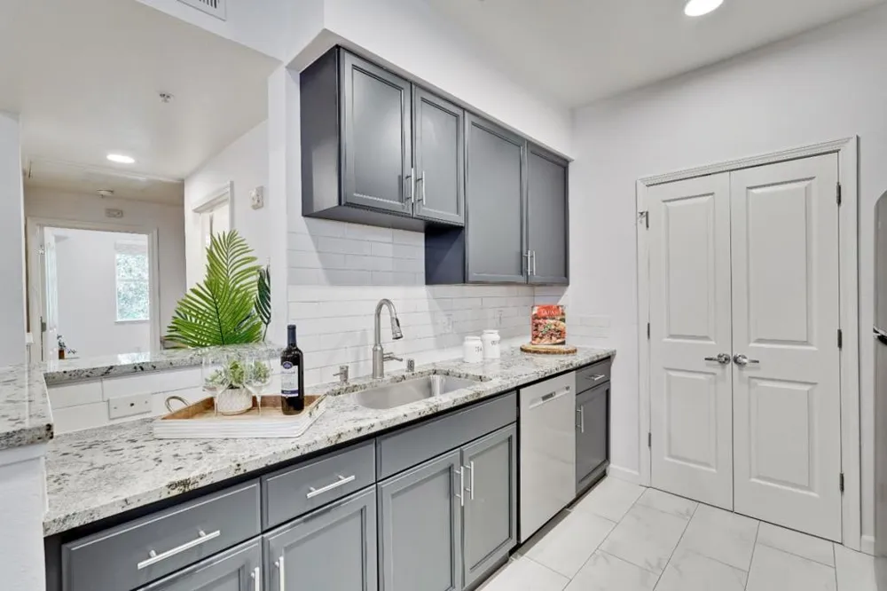 1982 W Bayshore Road #224 East Palo Alto, CA 94303