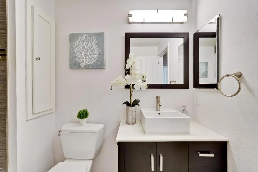 1982 W Bayshore Road #224 East Palo Alto, CA 94303