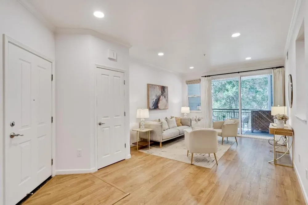 1982 W Bayshore Road #224 East Palo Alto, CA 94303