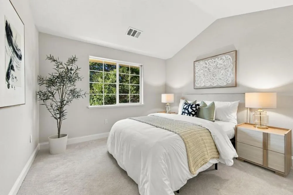 1913 Vida Court Mountain View, CA 94043