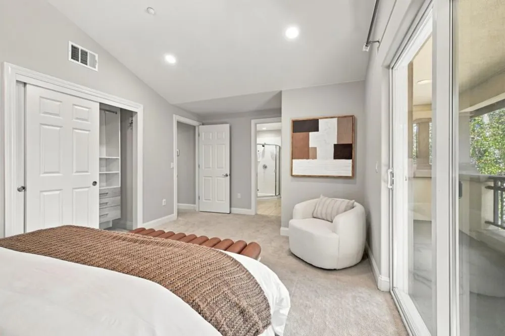 1913 Vida Court Mountain View, CA 94043