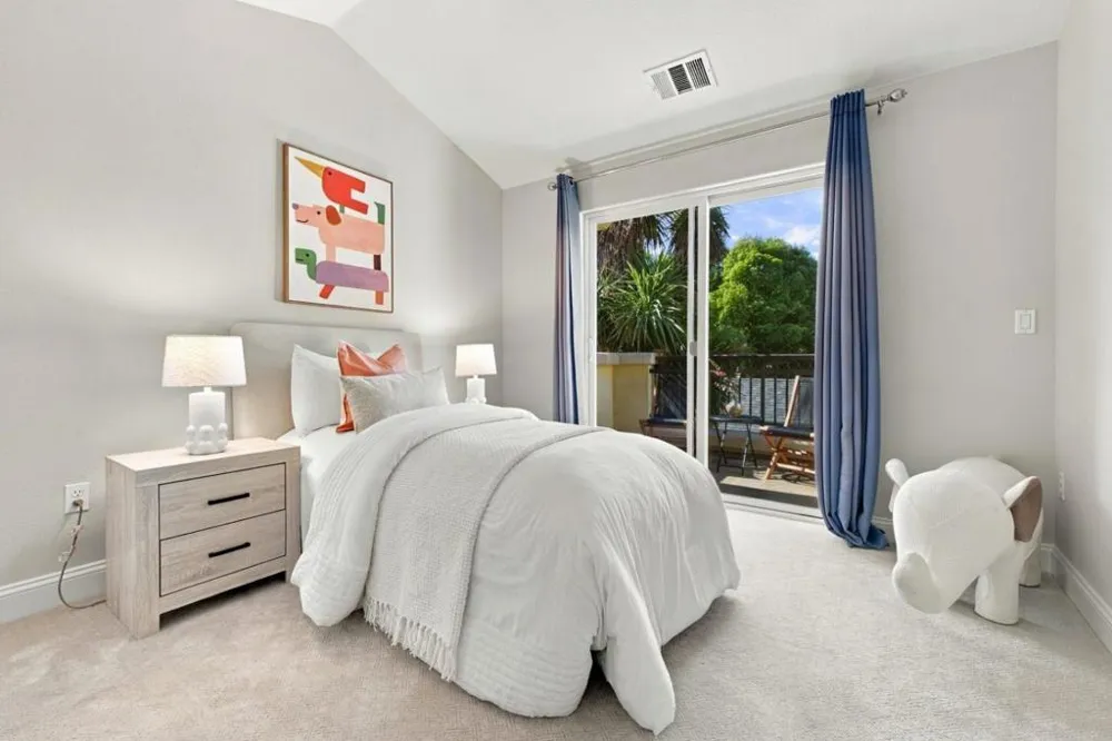 1913 Vida Court Mountain View, CA 94043