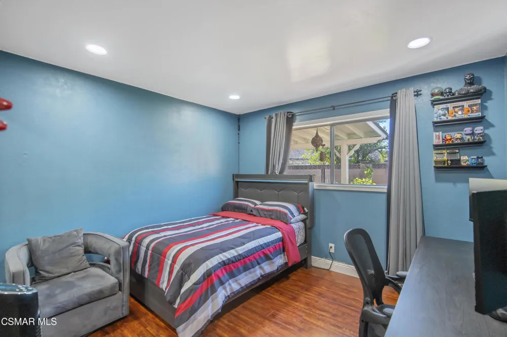 8353 Lurline Avenue Winnetka, CA 91306