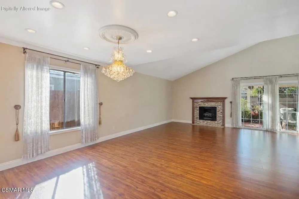8353 Lurline Avenue Winnetka, CA 91306