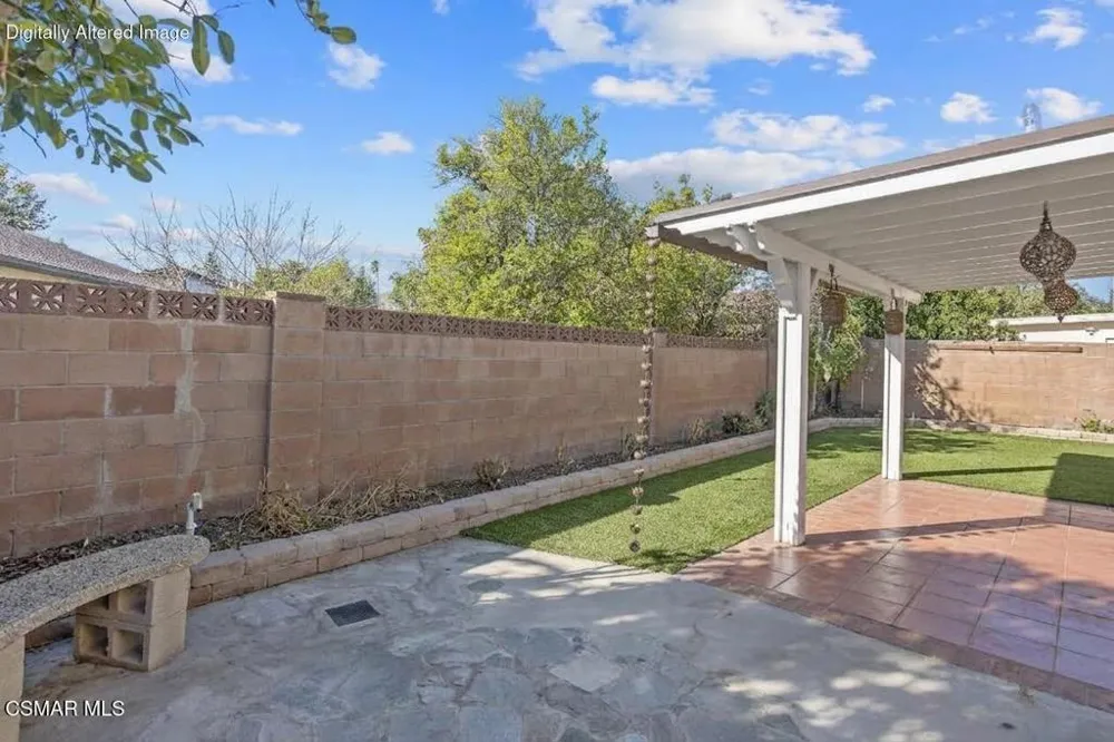 8353 Lurline Avenue Winnetka, CA 91306