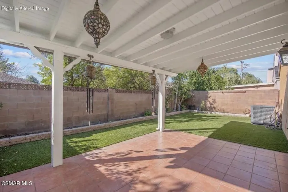 8353 Lurline Avenue Winnetka, CA 91306