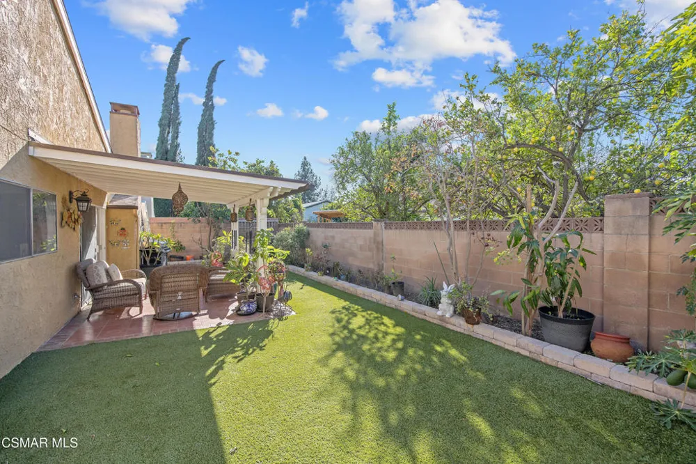 8353 Lurline Avenue Winnetka, CA 91306