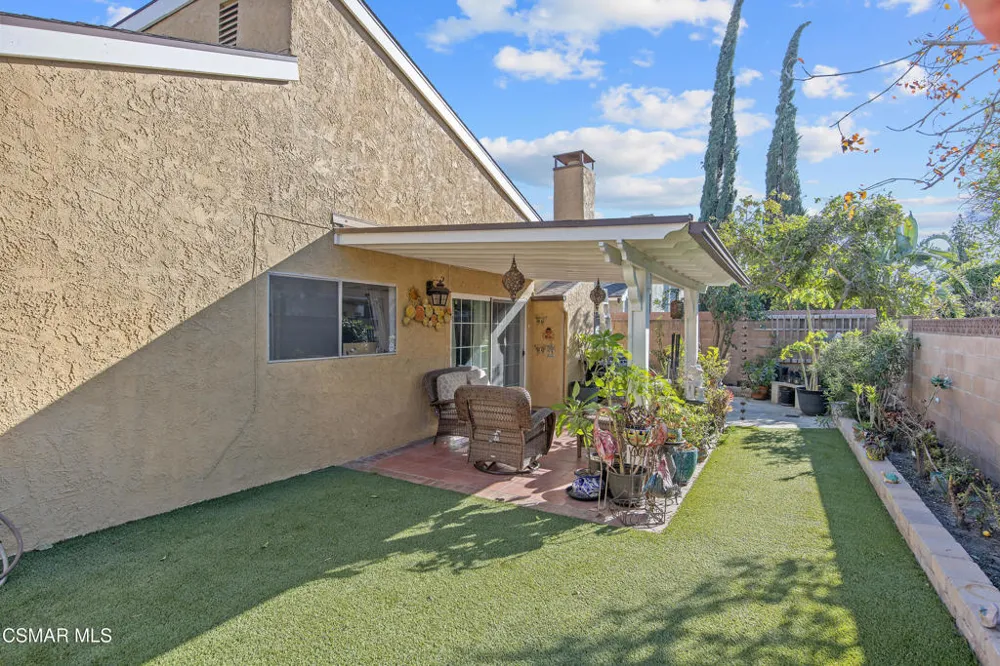 8353 Lurline Avenue Winnetka, CA 91306