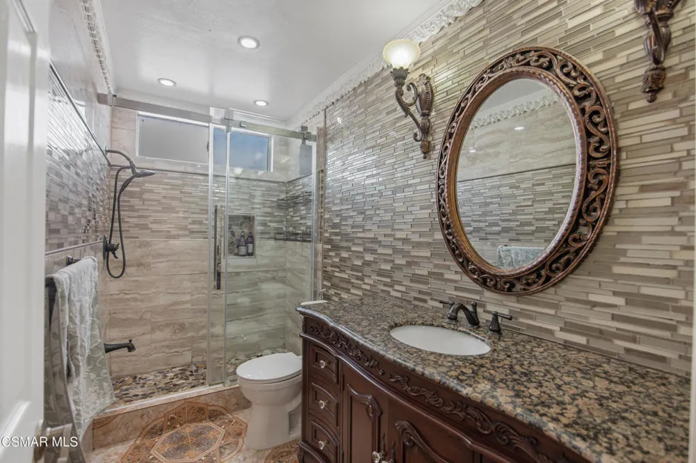 8353 Lurline Avenue Winnetka, CA 91306