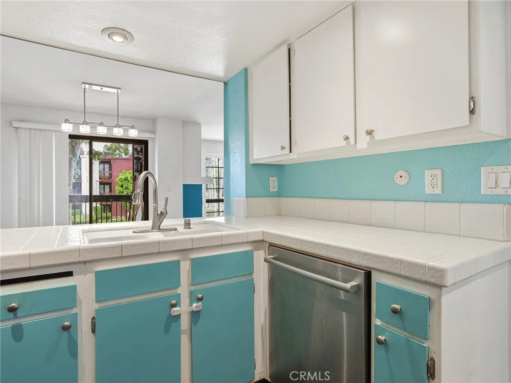 230 Bethany Road #237 Burbank, CA 91504