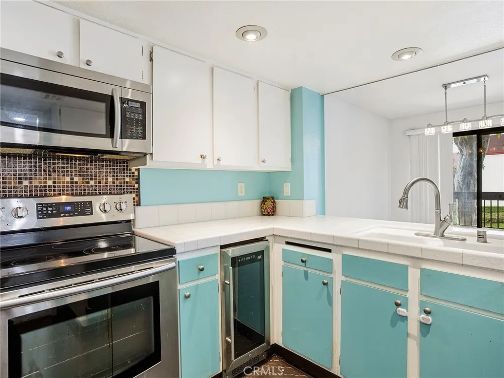 230 Bethany Road #237 Burbank, CA 91504