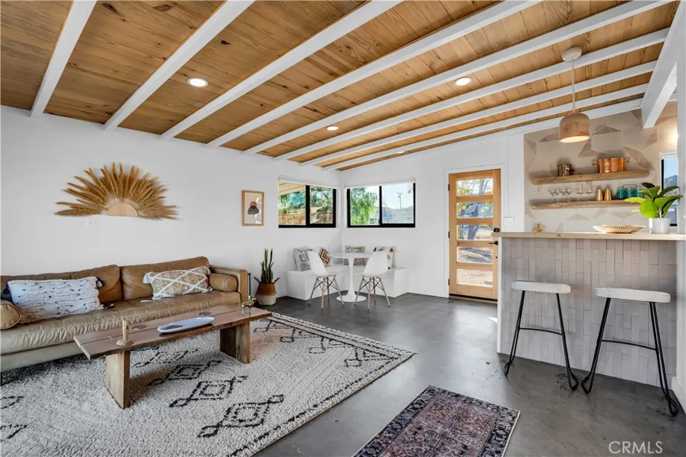 4727 Avenida La Flora Desierta Joshua Tree, CA 92252