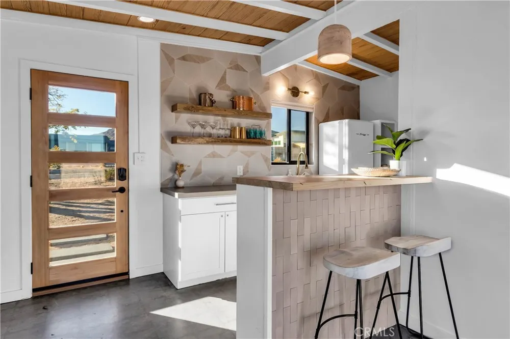 4727 Avenida La Flora Desierta Joshua Tree, CA 92252