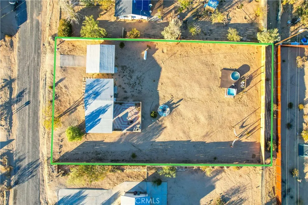 4727 Avenida La Flora Desierta Joshua Tree, CA 92252