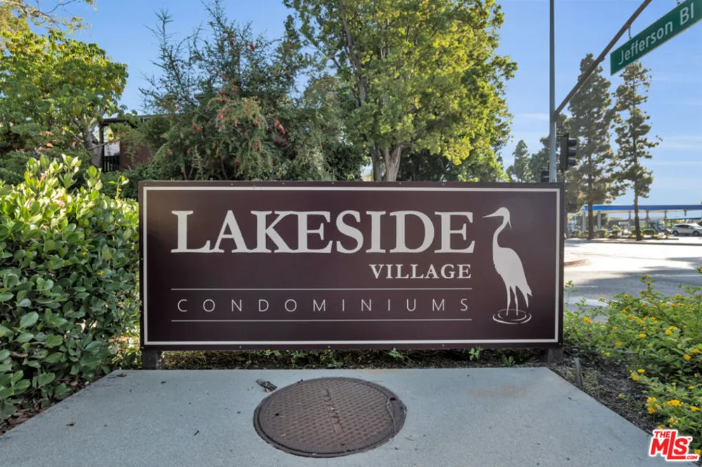 8106 Summertime Lane Culver City, CA 90230