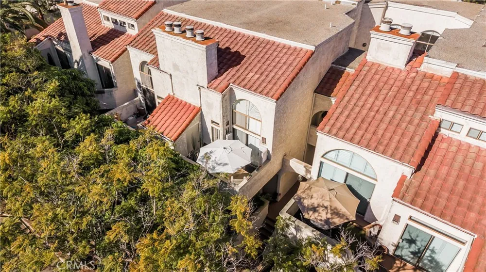 5101 Tortuga Drive #205 Huntington Beach, CA 92649