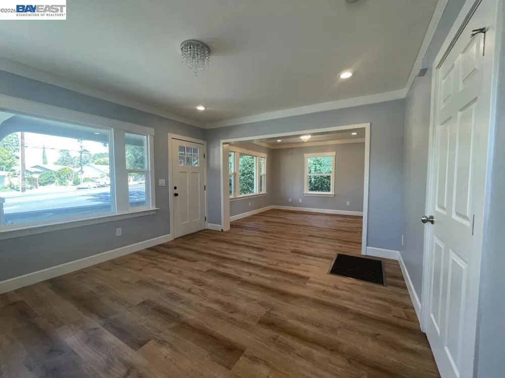 2593 East Ave Livermore, CA 94550
