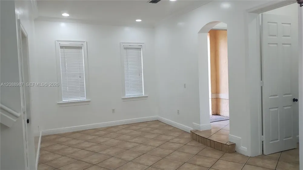 7965 W 33rd Ln #7965 Hialeah, FL 33018