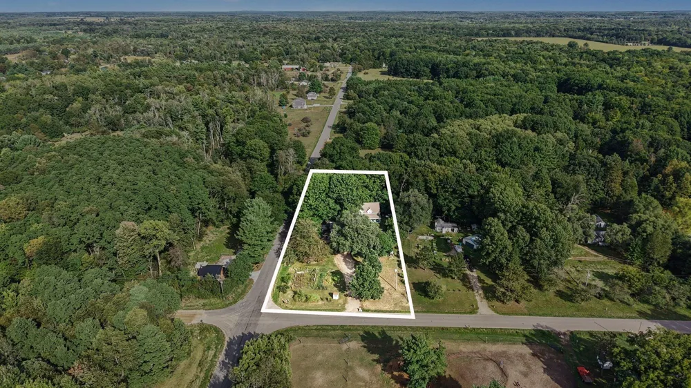 10010 S Osborn Avenue Bridgeton Township, MI 49412