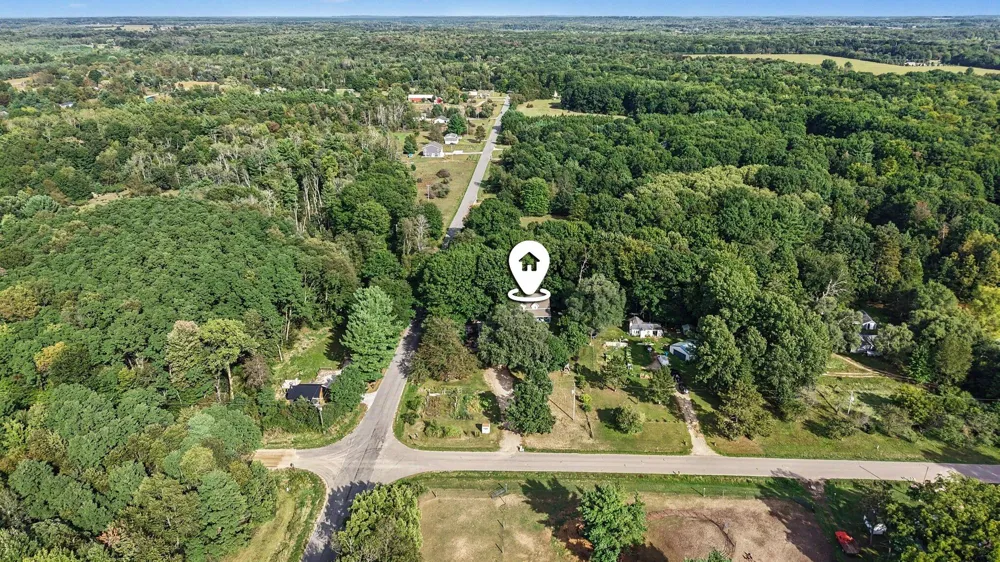 10010 S Osborn Avenue Bridgeton Township, MI 49412