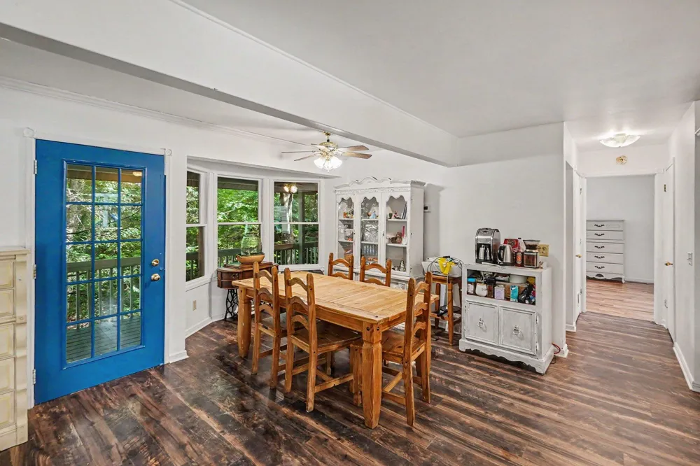 10010 S Osborn Avenue Bridgeton Township, MI 49412