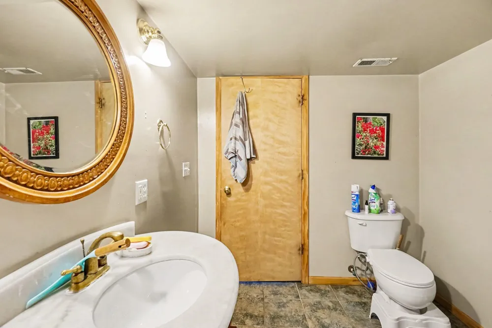 10010 S Osborn Avenue Bridgeton Township, MI 49412