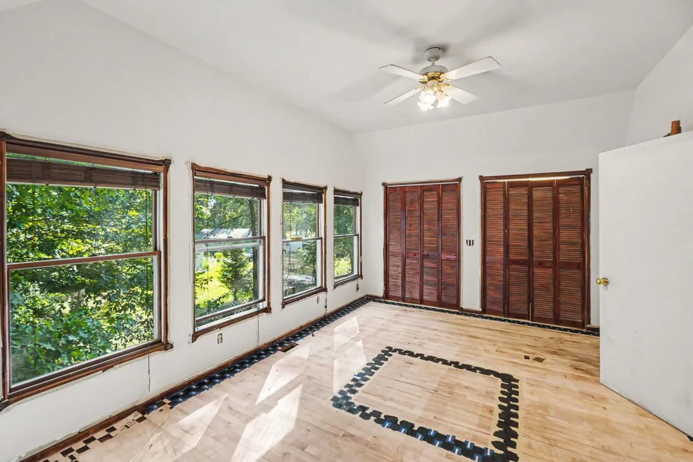 10010 S Osborn Avenue Bridgeton Township, MI 49412