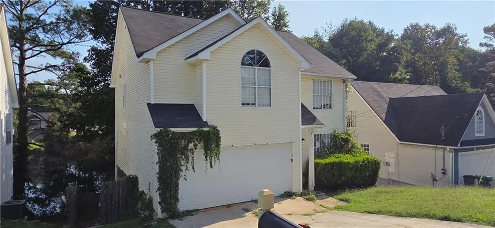 6260 Phillips Lake Way Lithonia, GA 30058