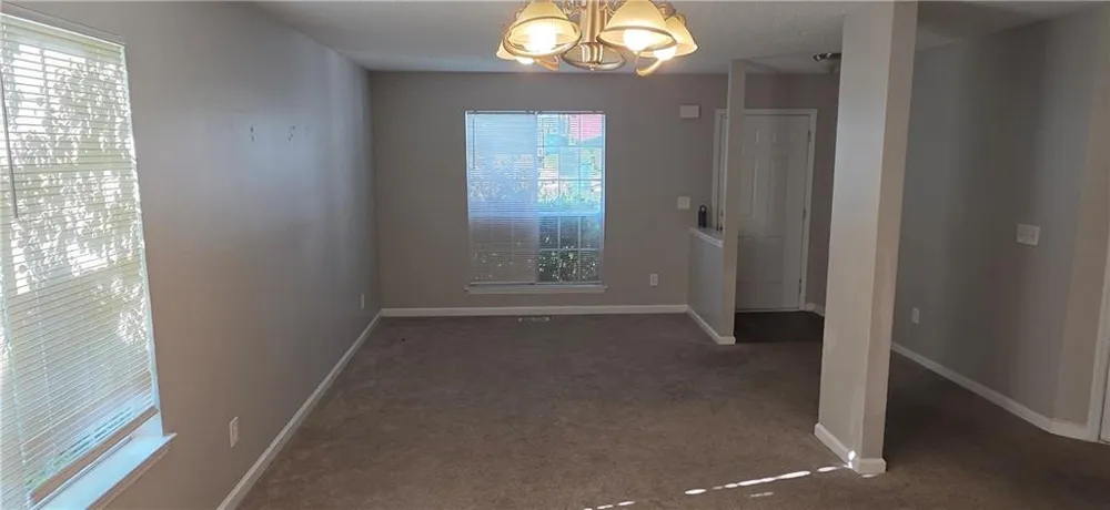 6260 Phillips Lake Way Lithonia, GA 30058