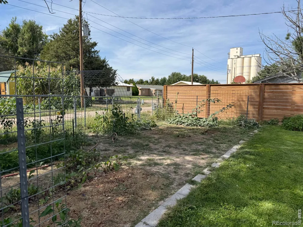 120 S Hickory Street Yuma, CO 80759