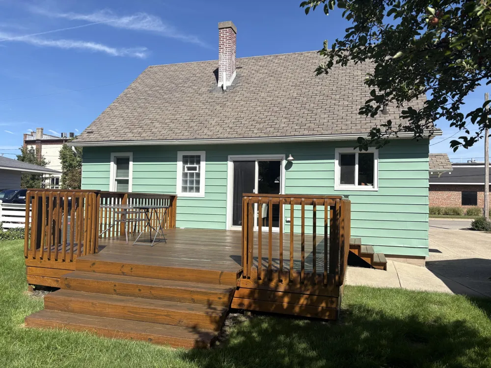 114 W Exchange Street Spring Lake, MI 49456