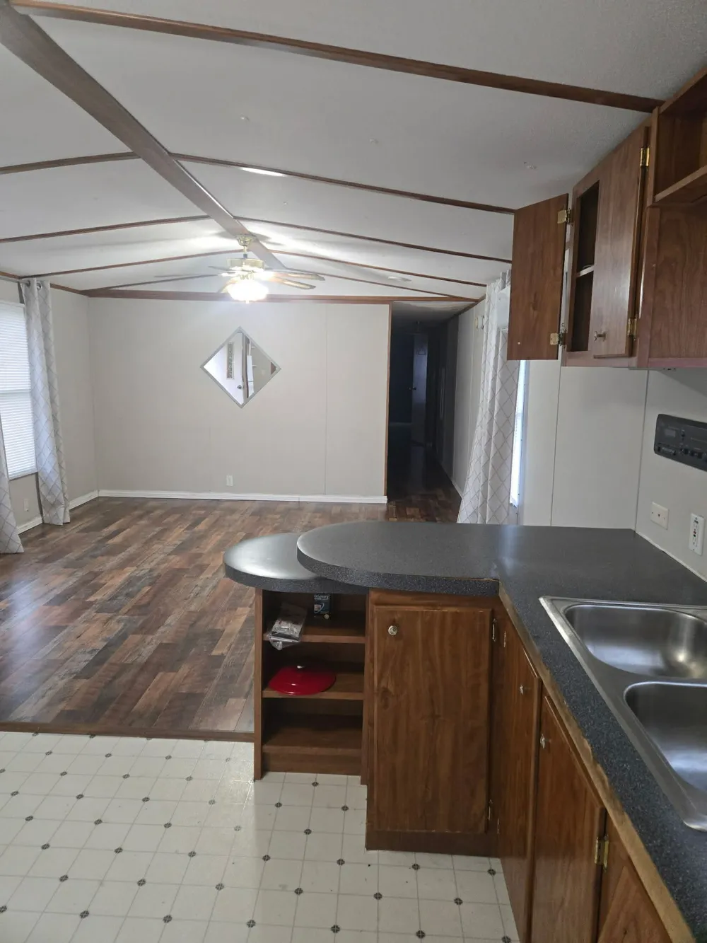 496 Rockhouse Rd Hohenwald, TN 38462
