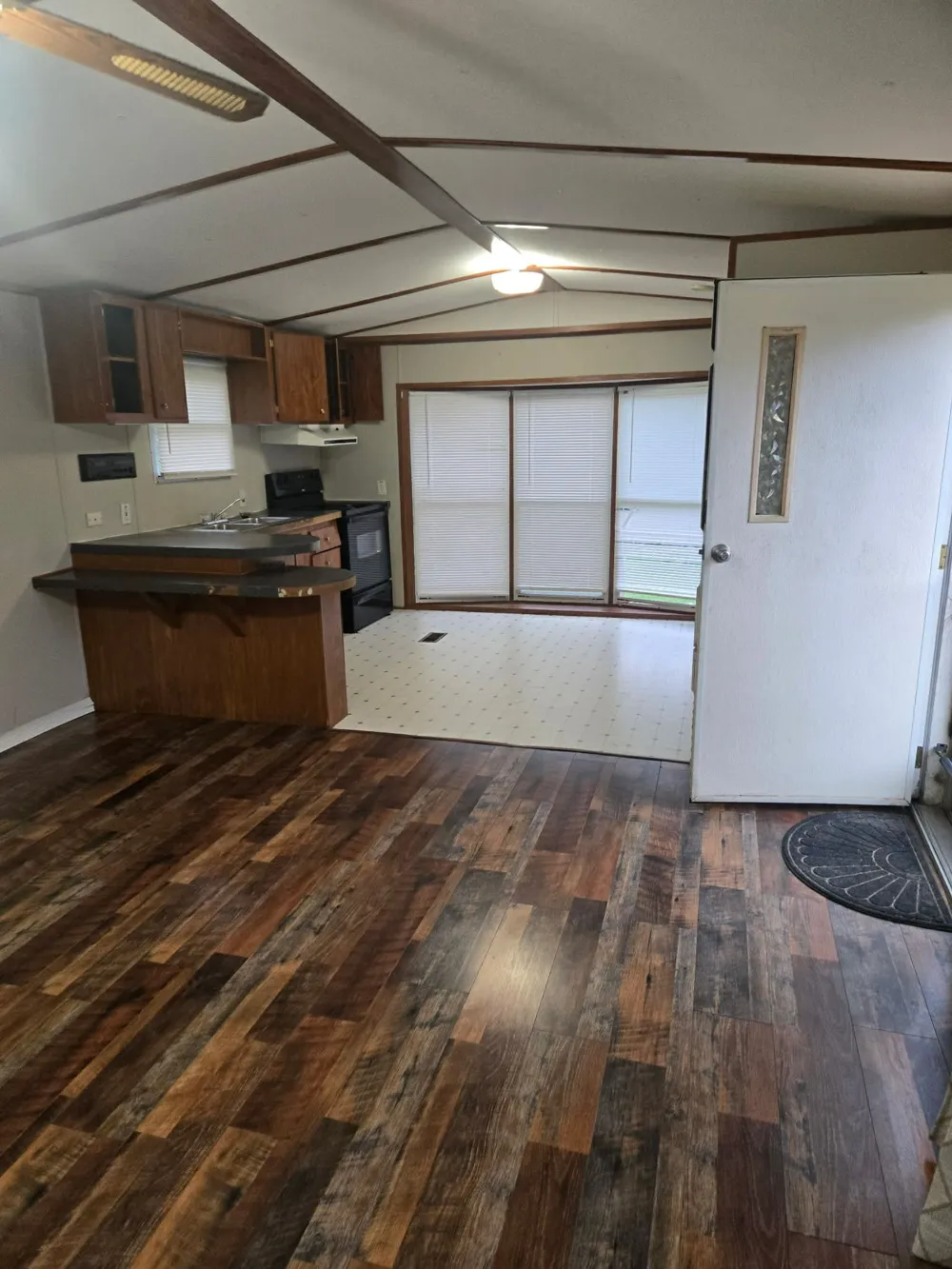 496 Rockhouse Rd Hohenwald, TN 38462