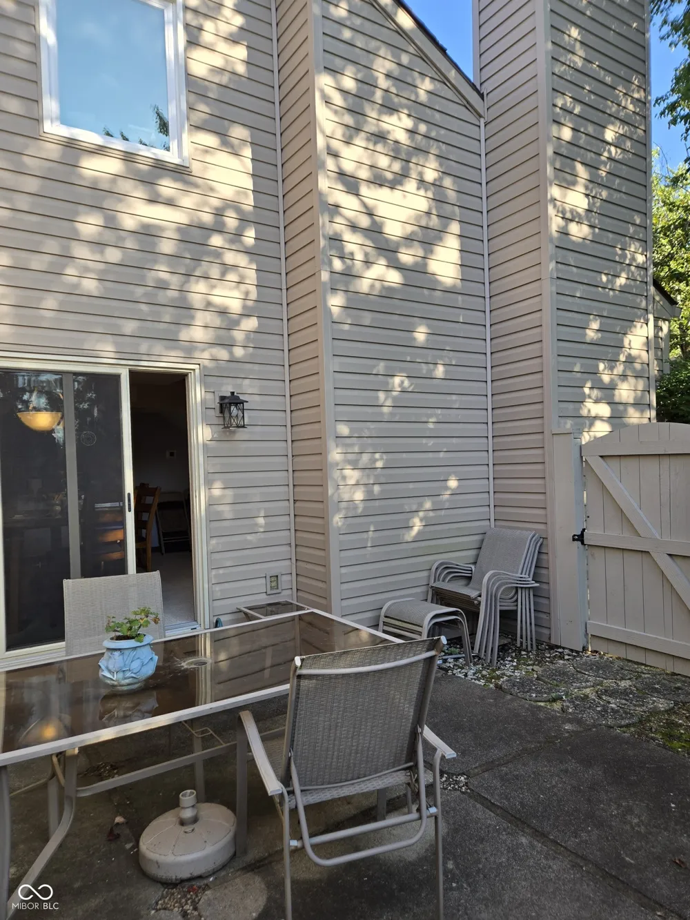 575 Conner Creek Drive Fishers, IN 46038