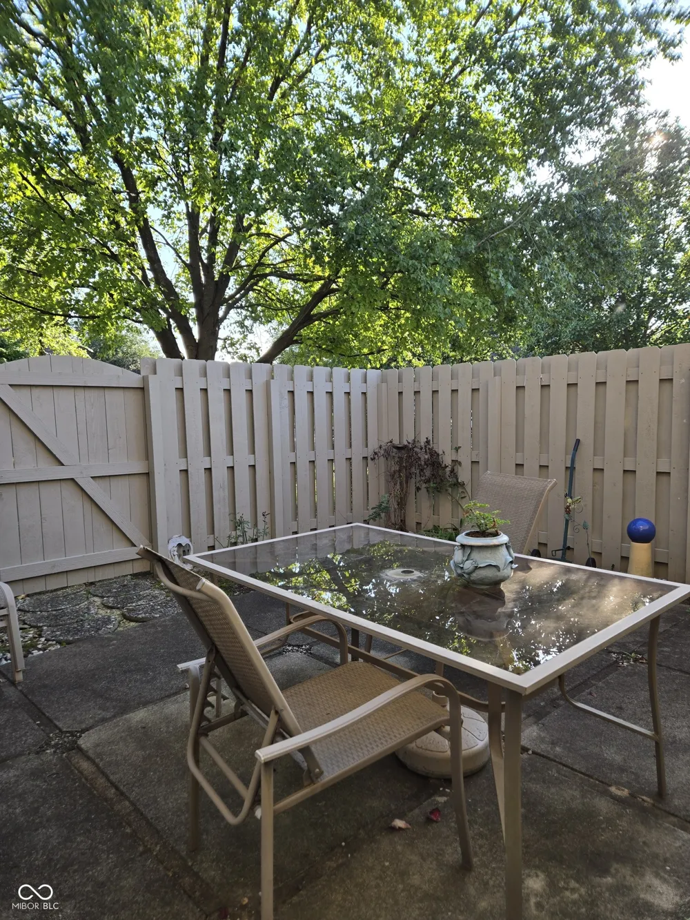 575 Conner Creek Drive Fishers, IN 46038