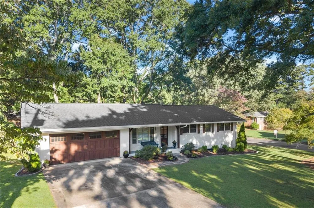 3834 Cherrydale Lane SE Smyrna, GA 30082