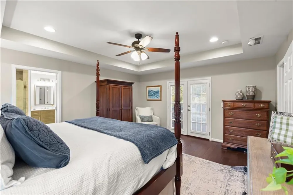 3834 Cherrydale Lane SE Smyrna, GA 30082