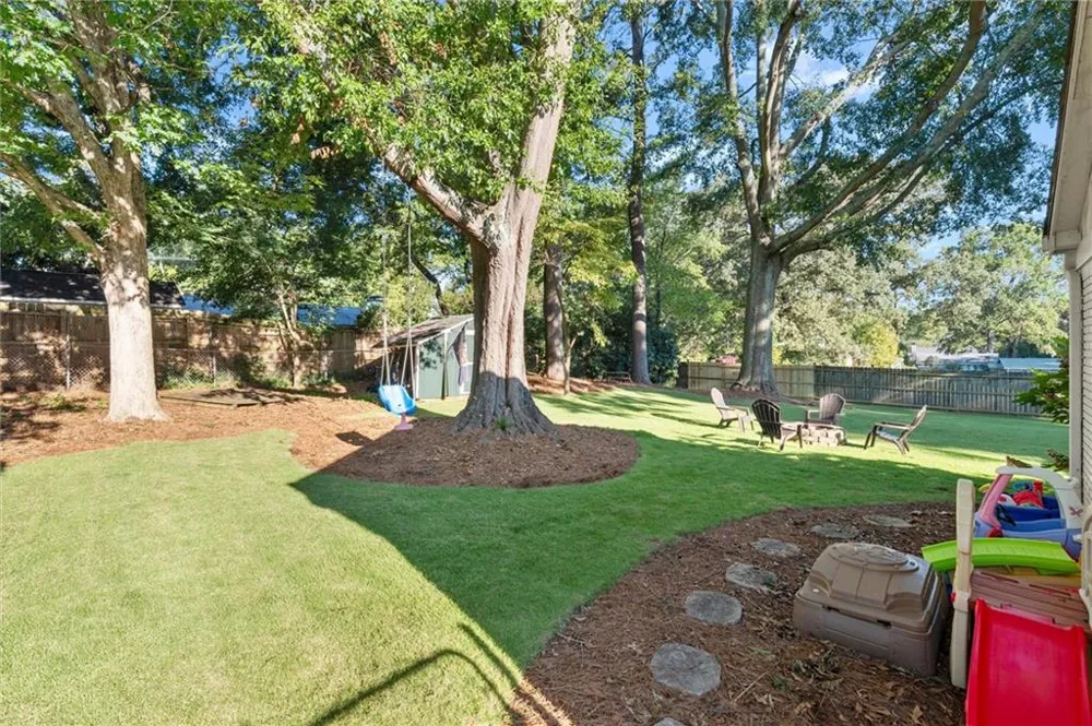 3834 Cherrydale Lane SE Smyrna, GA 30082