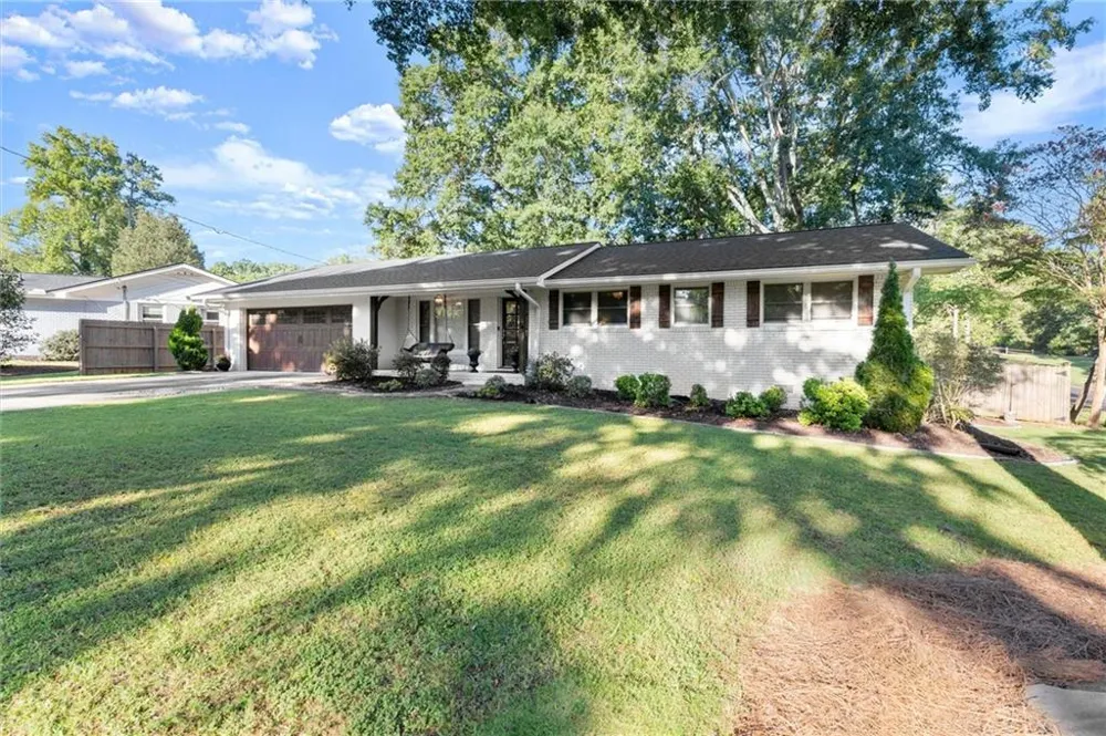 3834 Cherrydale Lane SE Smyrna, GA 30082