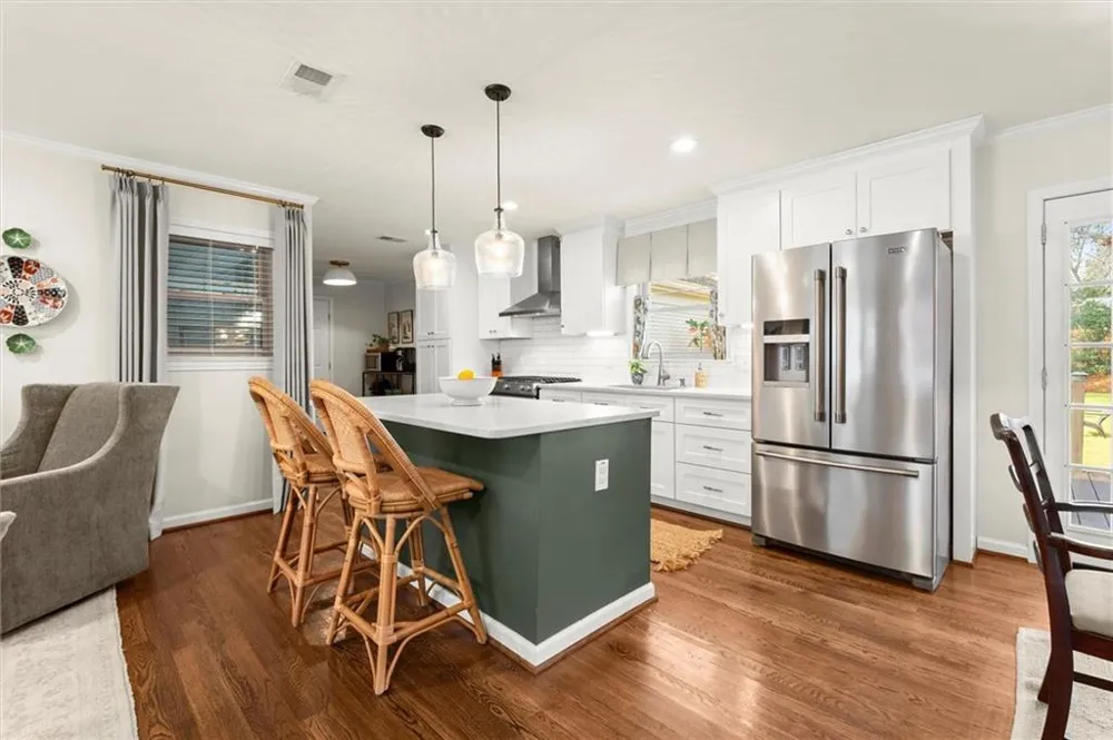 3834 Cherrydale Lane SE Smyrna, GA 30082