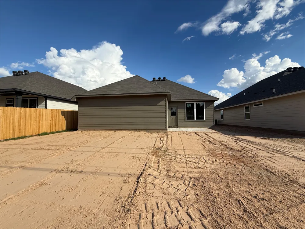 300 Fork Ranch Road Waco, TX 76705
