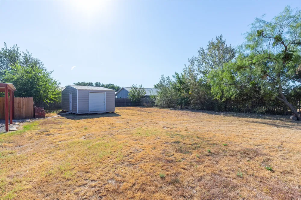 717 Groves Road Tuscola, TX 79562